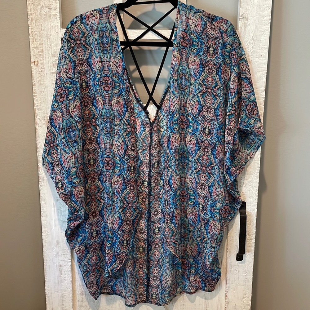 NWOT Woman’s Beautiful Kimono